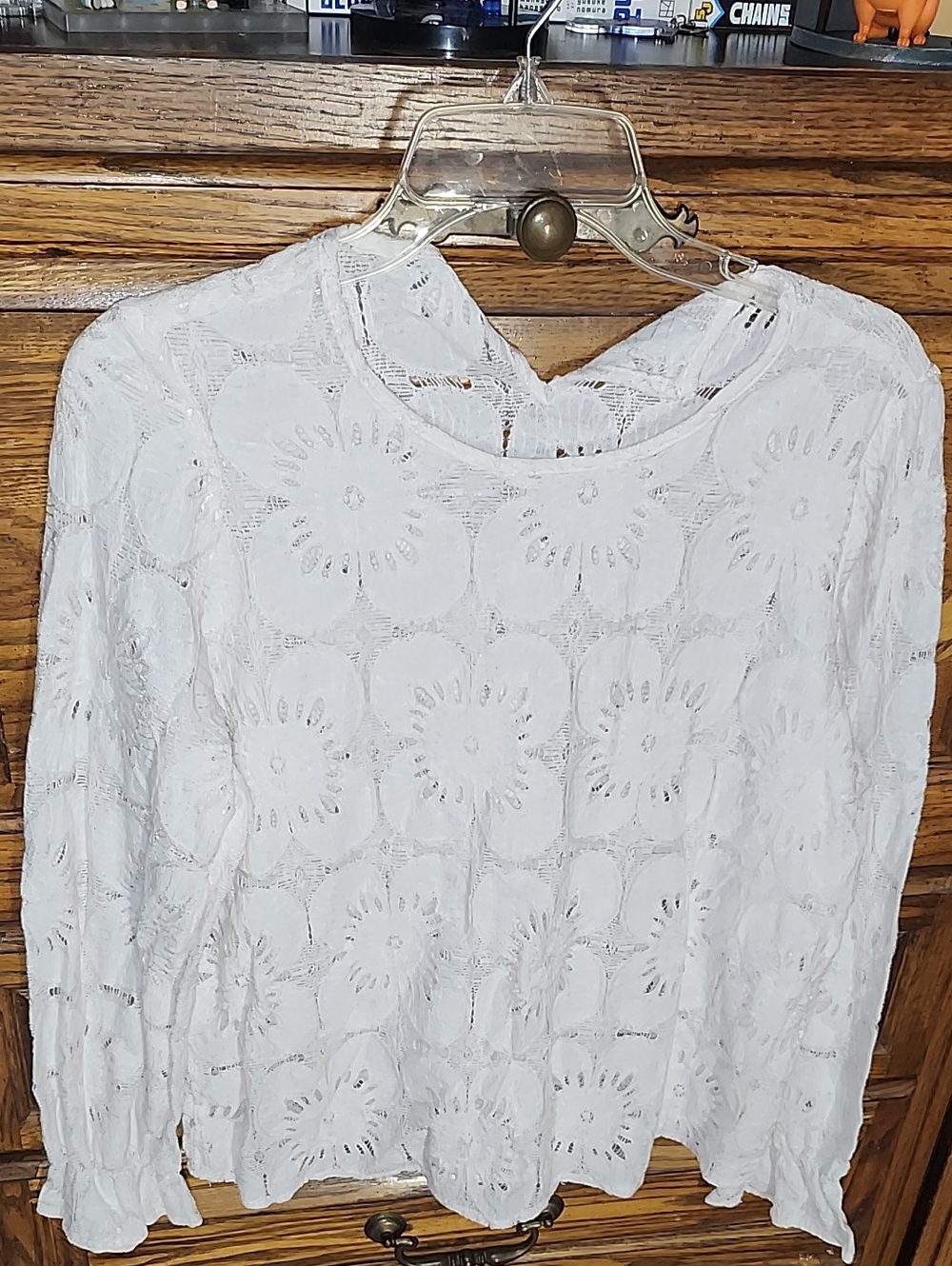 White Floral Lace Long-Sleeve Tee - Lightweight Feminine Top